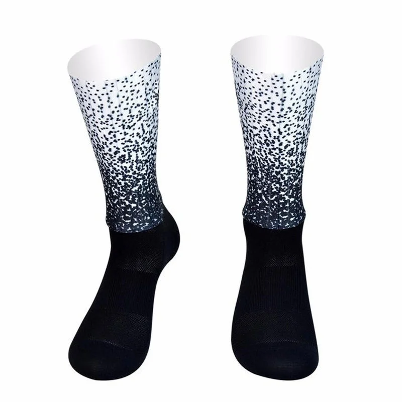 

2025 Pro Silica Gel Anti Aero Slip BikeTeam Cycling Socks Seamless Bicycle Running Sport Socks