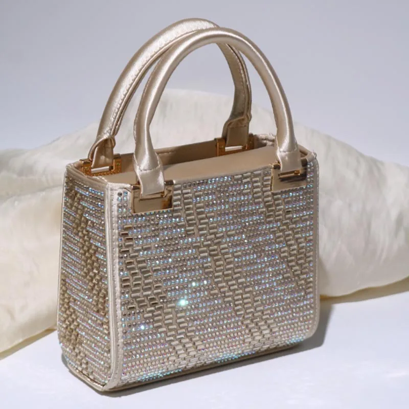 

Роскошная вечерняя сумка с бриллиантовой инкрустацией, женская сумка через плечо с цепочкой, элегантный клатч для дам