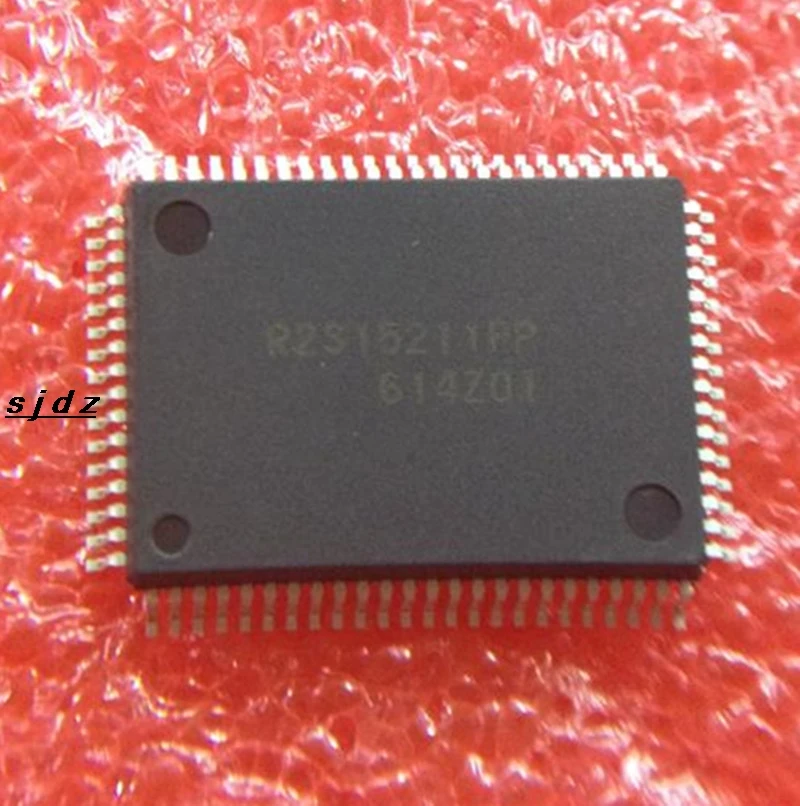 2pcs R2S15211FP QFP