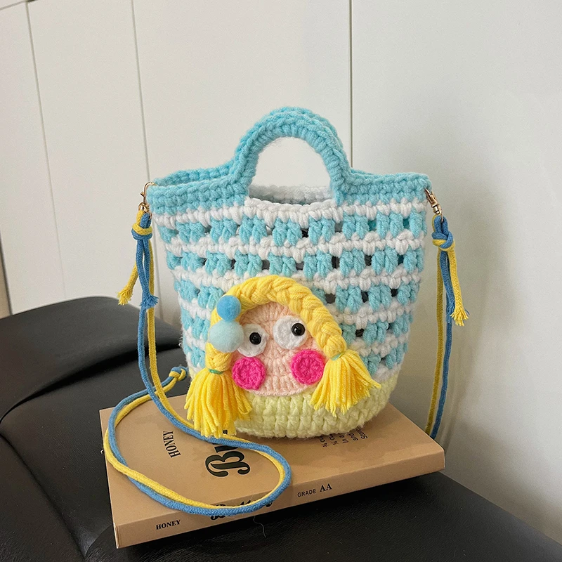 

Knitted Handbag 2026 New Design Crochet Mini Crossbody Bag Cute Cartoon Girl Pattern Contrasting Colors Lightweight Handbag