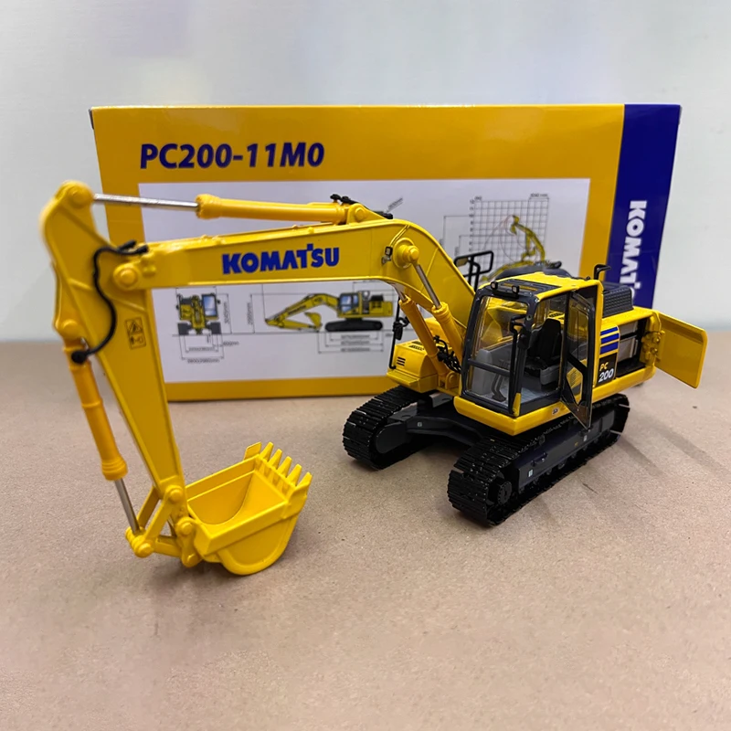 Diecast 1:43 Scale KOMATSU PC200-11M0 Alloy Excavating Machinery Model Finished Product Simulation Toy Gift Static Model