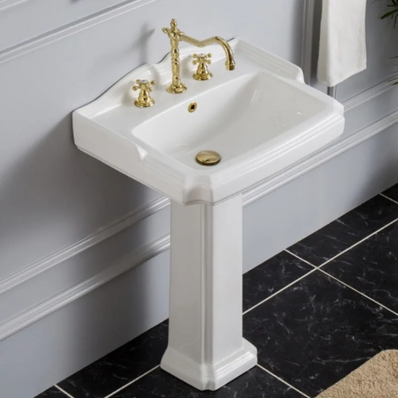Side press retro home toilet siphon classical luxury one-piece toilet and European column