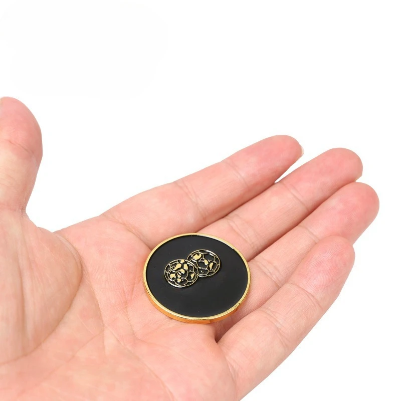 Спортивный футбольный узор, выбор края, рефери, бросание монеты, футбольный свисток, громкий ярмарок, игровой матч, рефери, теннис, инструмент для футбольного матча