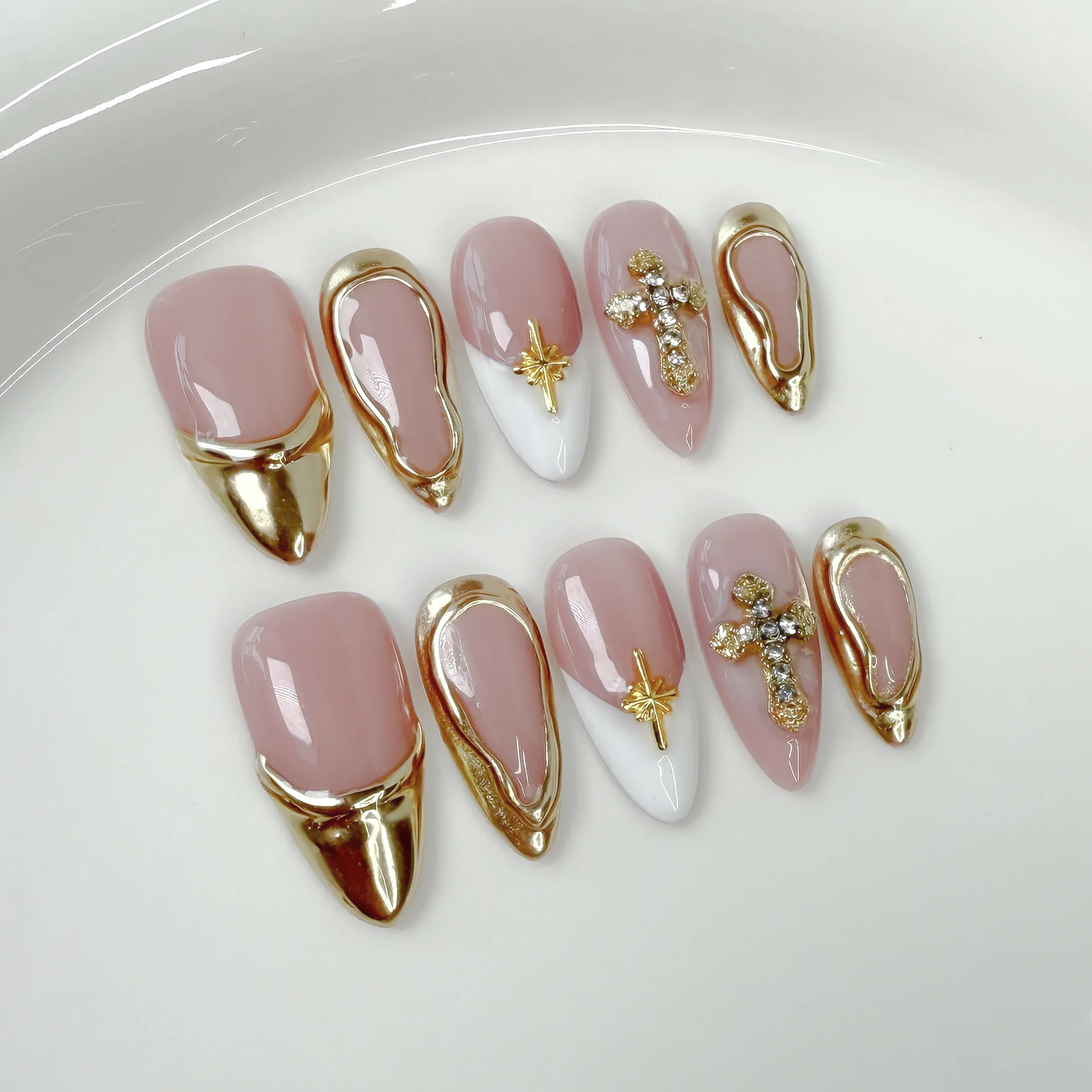 

10Pcs Mid-length Almond Simple Summer Fake Nails Pink French Press on Nails Metal Spice Girls Wearable Sweet Cool Fashion Nails
