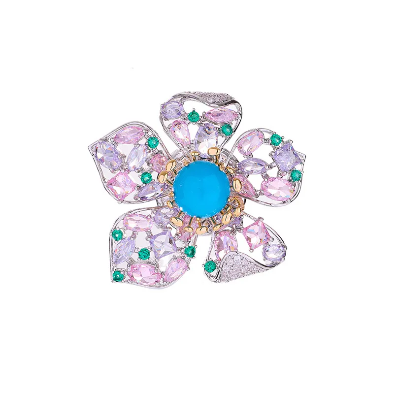 Luxurious micro-inlaid zircon flower magnetic clasp high-end brooch, a sophisticated and elegant accessory