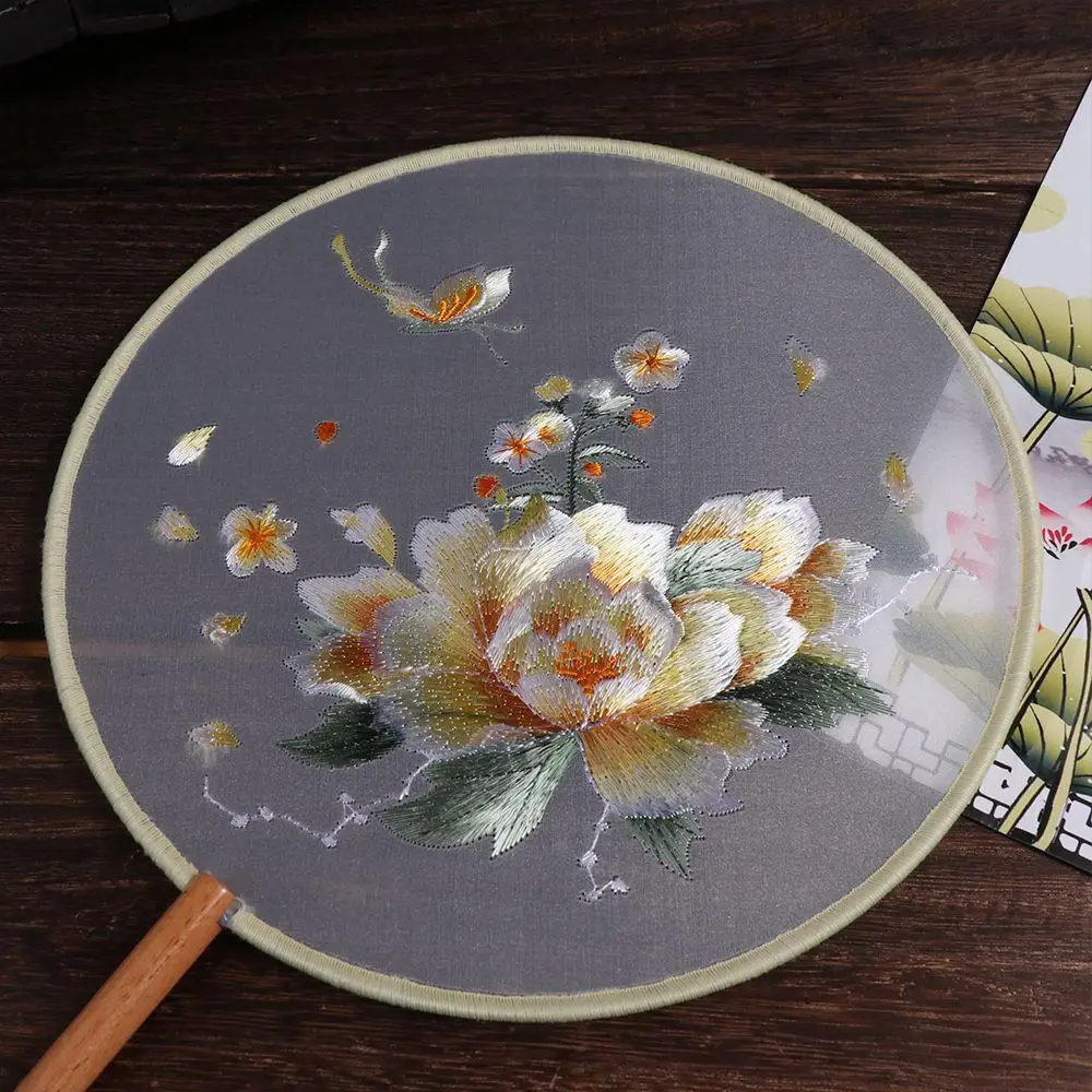 Vintage Chinese Style Chinese Style Fan with Pendant Handheld Embroidery Fan Translucent Tassels Silk Fan Chinese Wedding