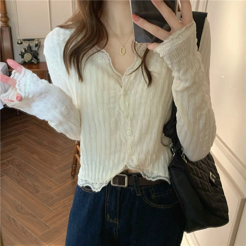 Sweet Shirts Women Sun Proof Lace Long Sleeve Slim Chic Blouses Korean Fashion V Neck Casual All Match Sunscreen Crop Tops New