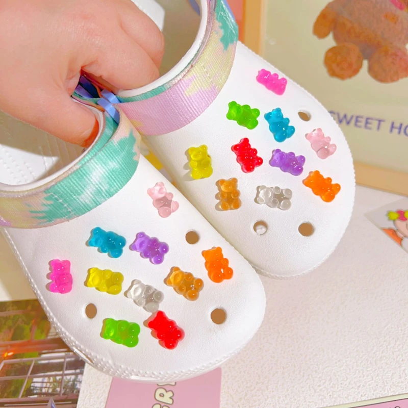 26 Pcs Gummy Bears Designer Hole Shoe Charms Set Fit Children Decorations For Shoes Ornaments Women Accessories Pins Wholesale
