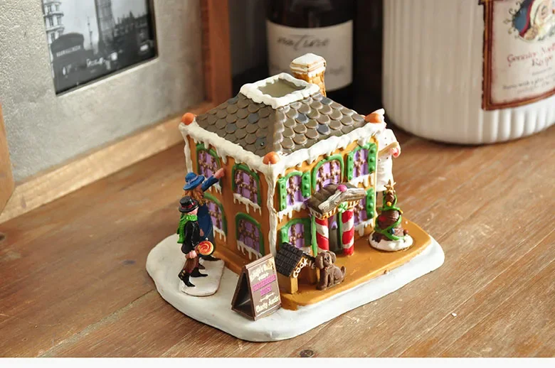 Lemax Hand Painted Resin Bakery Gingerbread Room Sand Table Architectural Scene for Home Decorations Children's Room Decor Gift