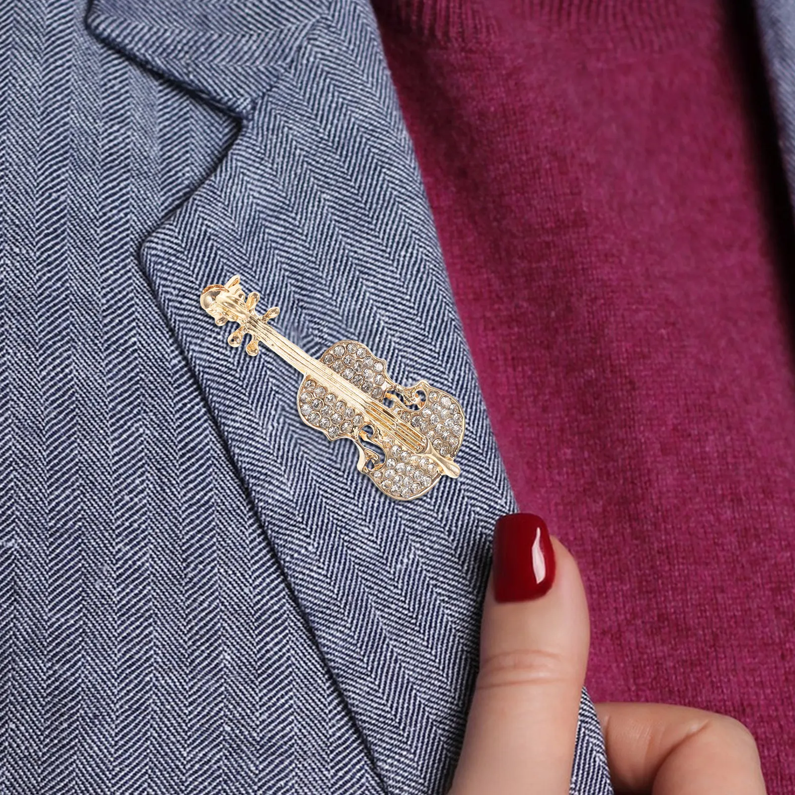 Vintage Golden Violin Brooch Pin Alloy Enamel Finish Elegant Lapel Badge Corsage for Dress Suit Coat Bag Music Lovers Rhinestone
