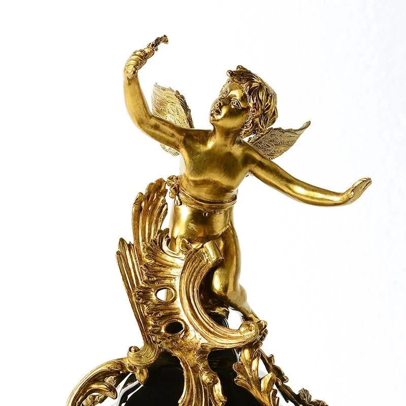 Retro Black Porcelain Table Clock With Brass Angel Ornaments European High-End Ceramic Desk Clock Exquisite Handcrafted Clock