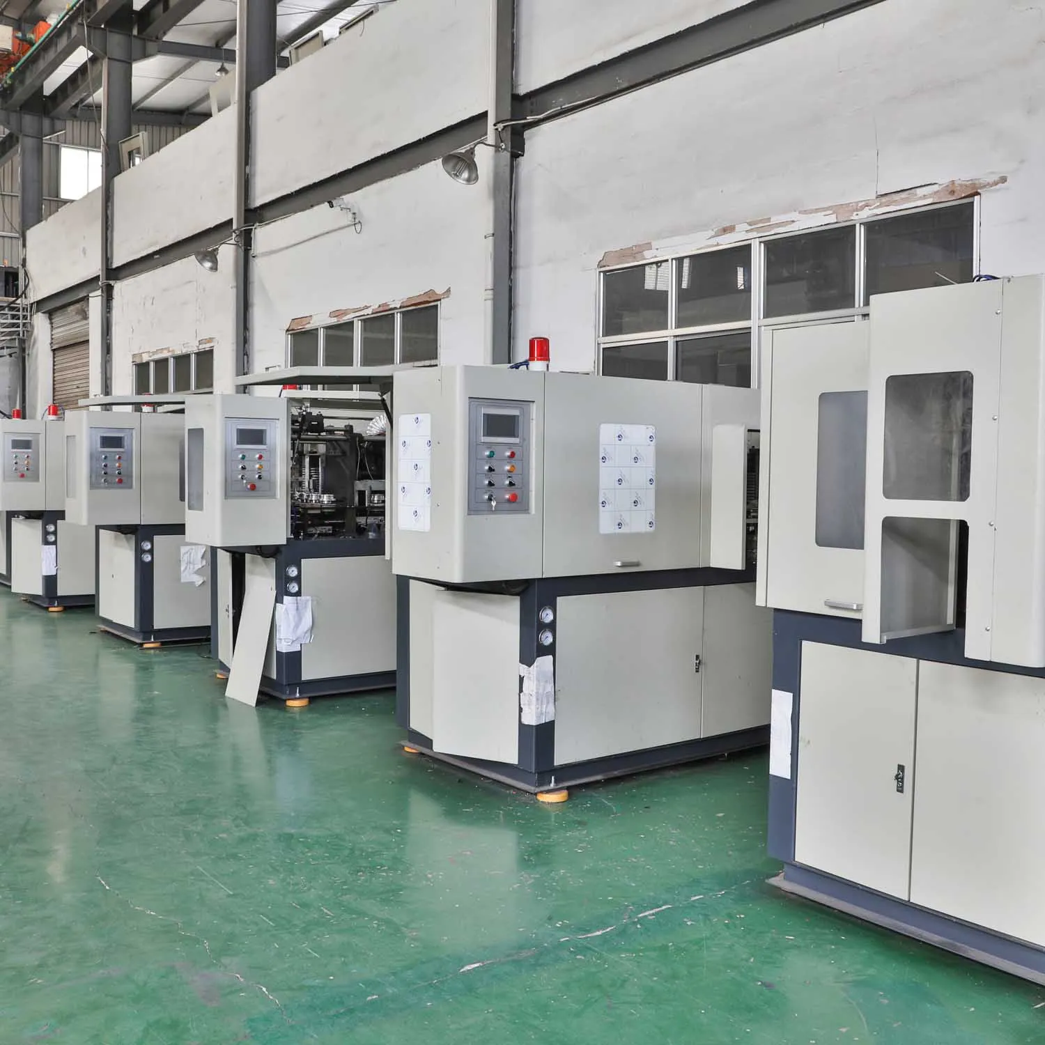 Custom Hot Sale 5L 2 Cavity PET Fully Automatic Blow Molding Machine with Good Price Plastic Bottle Manufacturing Machine