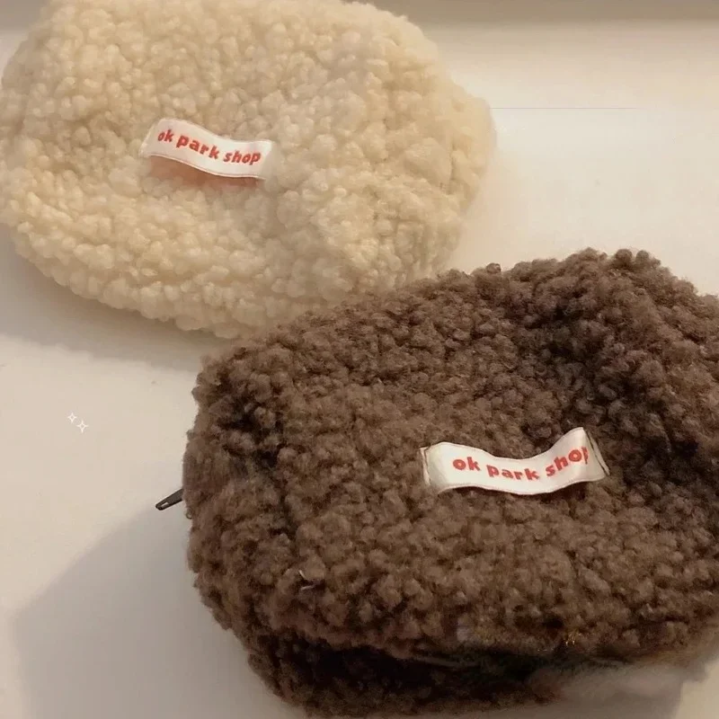 Bolsa de mujer, bolsa de cosméticos de pelo de cordero, almacenamiento de felpa, bonita bolsa de papelería, organizador de maquillaje esencial de