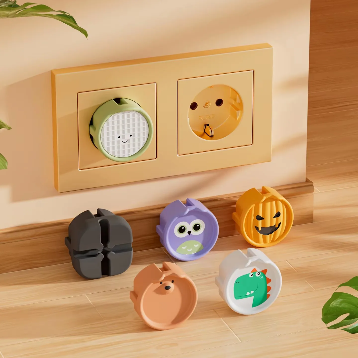 5pcs Electrical Safety Socket Protective Cover Cartoon Baby Anti-shock Plug European Standard Switch Jack Protective Cover
