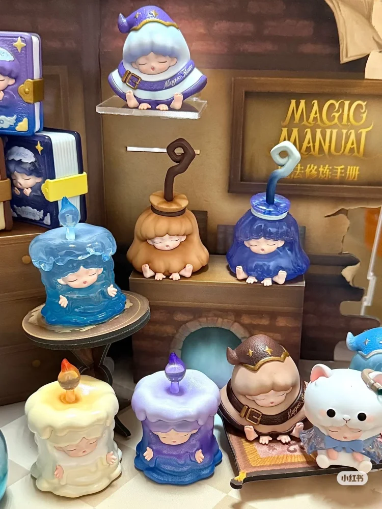 

Yumo Magic Manual Series Mini Blind Box Trendy Desktop Decor Collectible Doll Garage Kit Cute Toy Gift For Collectors