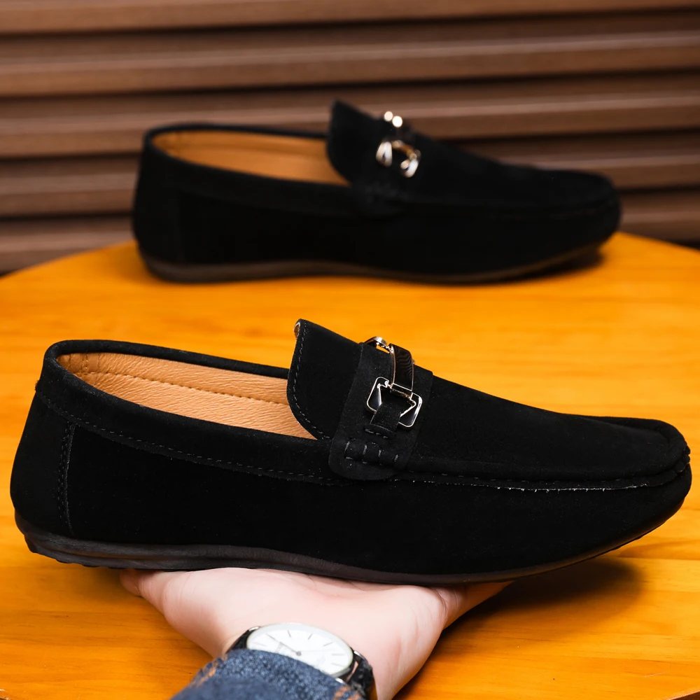 Spring and summer leisure fashion pea shoes suede horse bit buckle lazy shoes comfortable trend work shoes black khaki two-color