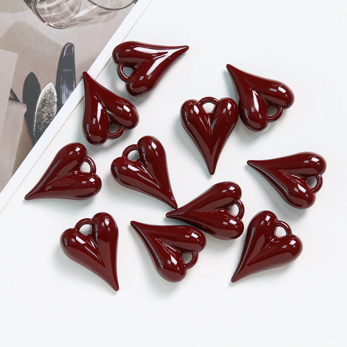 2pcs Retro Trend 3d Hanging Love Acrylic Charms Diy Jewelry Materials Peach Heart Accessories DIY Luggage Key Pendant Charms