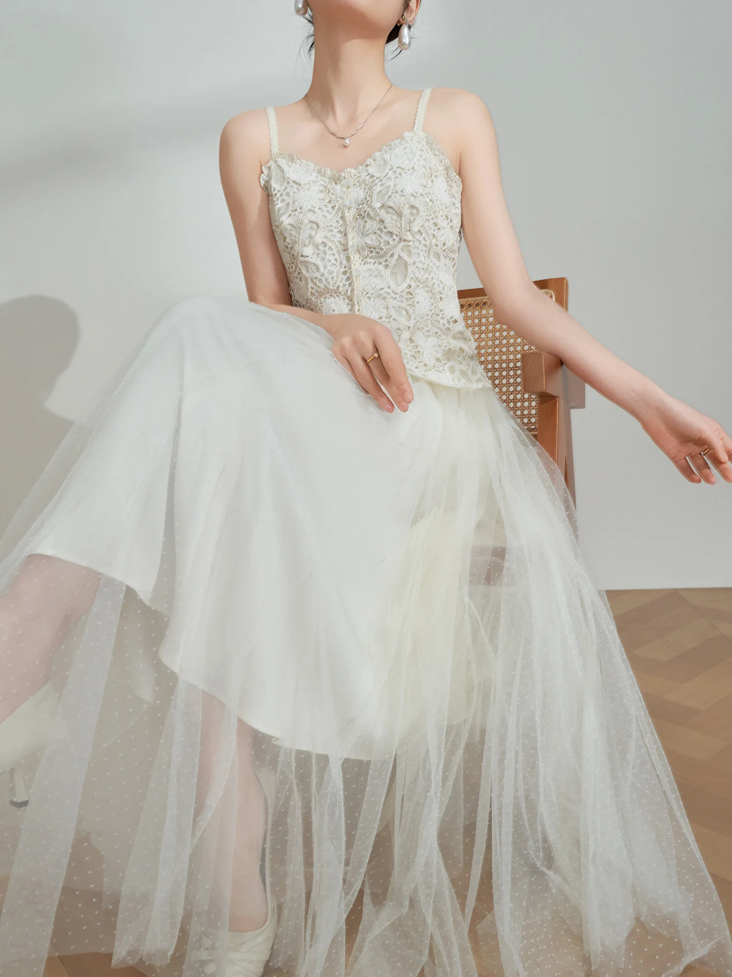 

Летнее повседневное платье Flowing Era Heavy Industry из кружевной сетки с вышивкой, с завышенной талией, из полиэстеровой смеси, для женщин