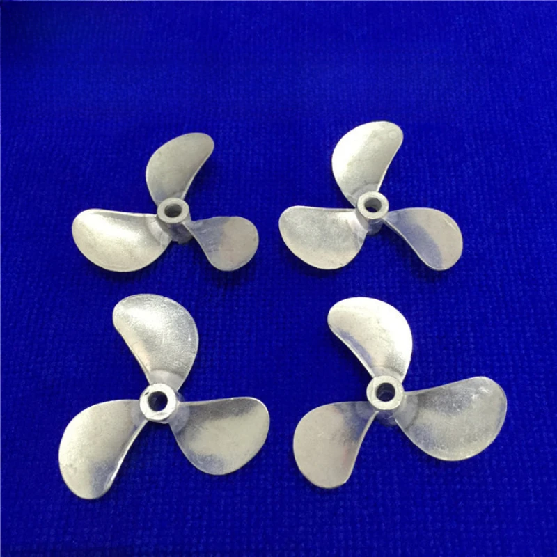 RC Ship Three-blade Propeller Remote Control Ship Model Accessories Alloy Propeller with Diameter of 48MM and Aperture of 4MM