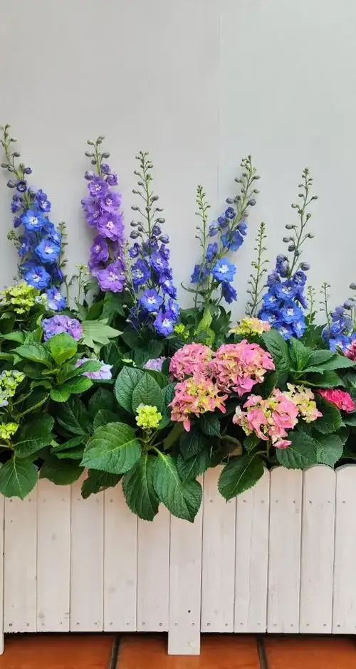 

Проводная игровая клавиатура Type-C RGB Plug and Play Компактная проводная офисная клавиатура с подсветкой Эргономичная 69-клавишная компьютерная офисная клавиатура