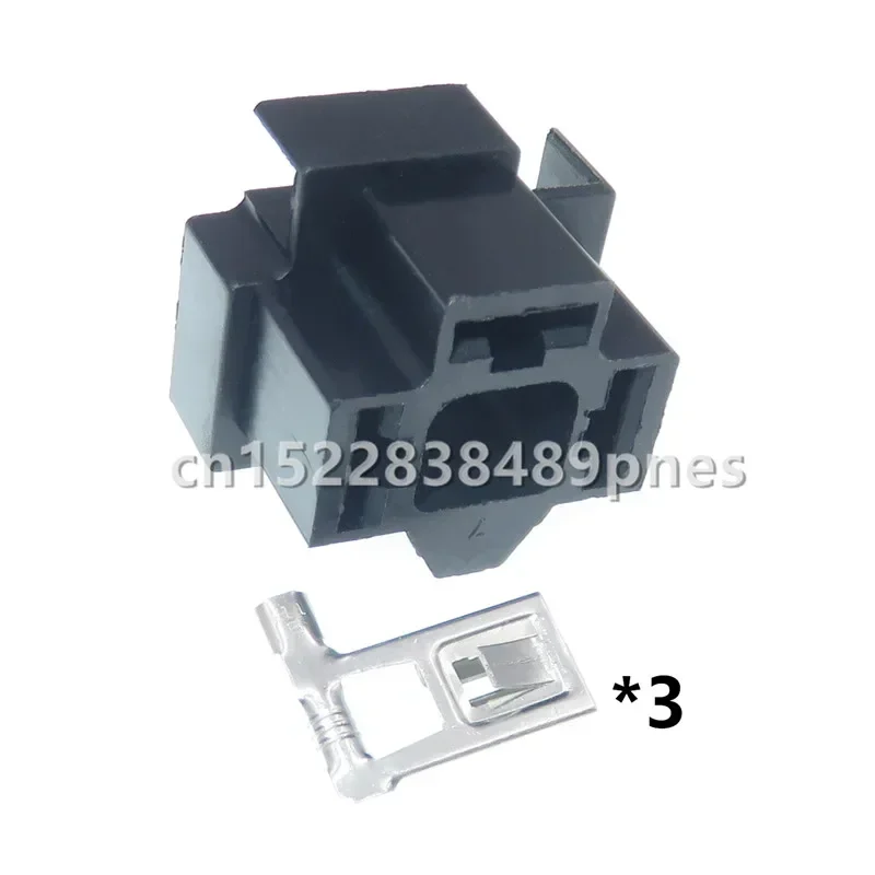 3 Pole 1 Series H4 Lamp Holder Socket Car Parts Automobile Plastic Housing Unsealed Headlights Wiring Harness Connector