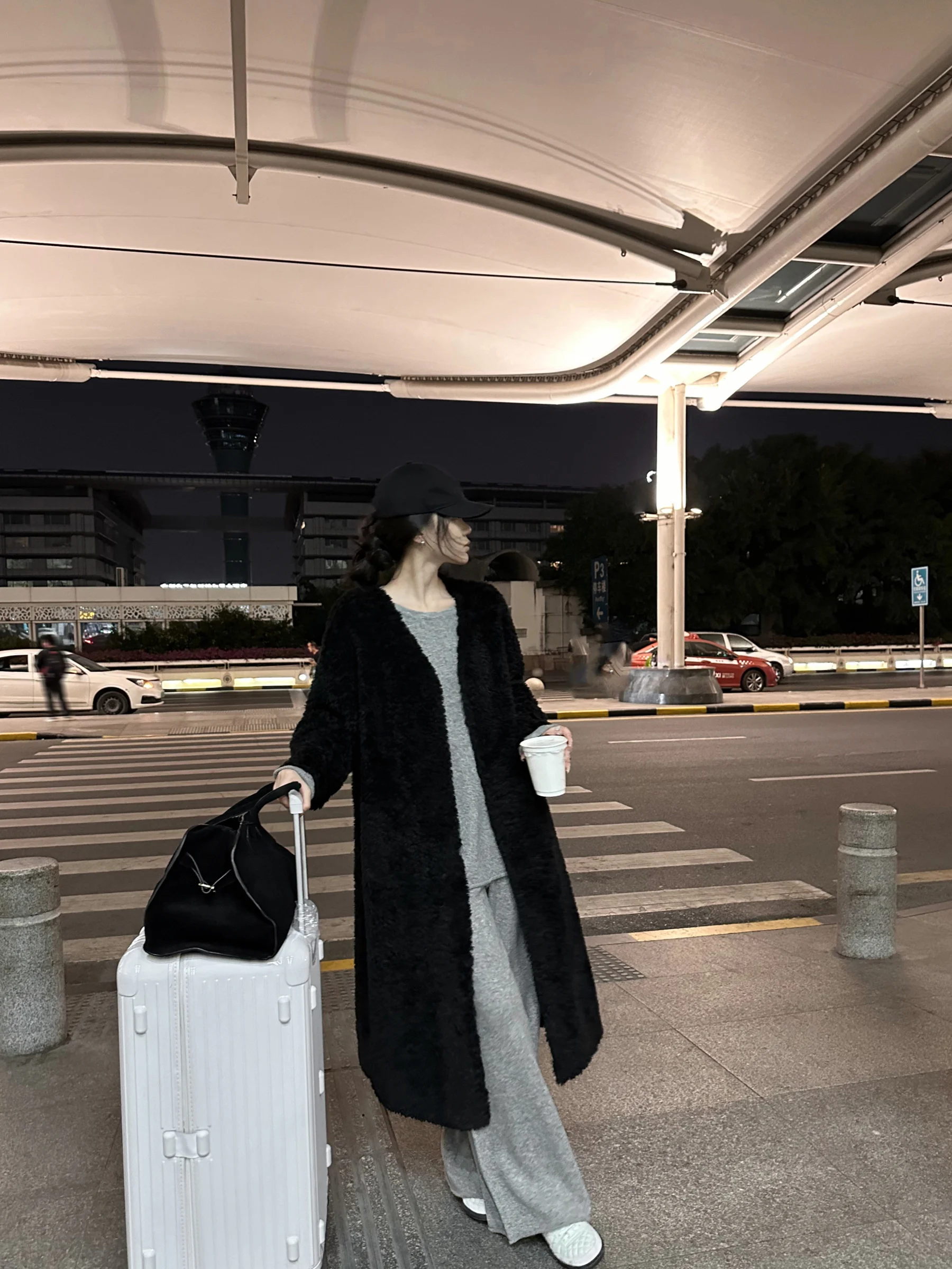 

Пальто из шерсти 5werkwen с длинными волокнами, практичное, с отделкой из овчины, премиум-класса, новинка 2024 года, женская верхняя одежда