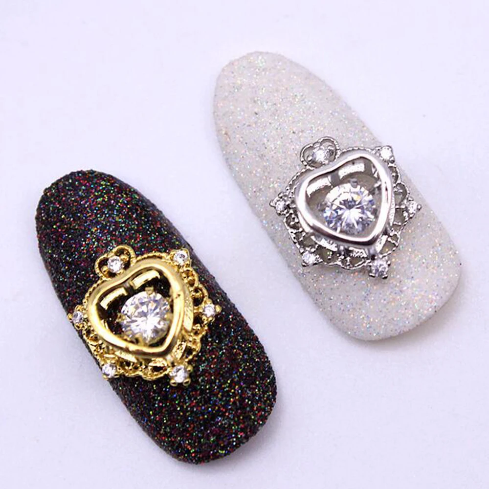 3Pcs Beating Heart Nail Art Charms (11*13*6mm)Zircon Drill Nails Jewelry 3D Gold Alloy Rotate Rhinestone Manicure Decoration