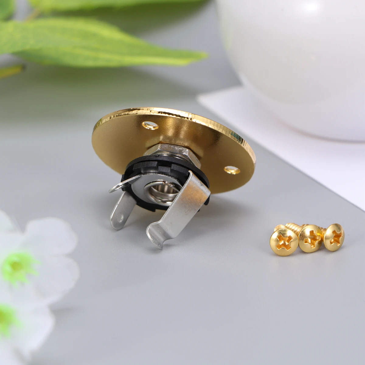 

Golden Output Jack Socket 1/4 Inch 6.35Mm Round Plate For Electric Bass Acoustic Guitar Replacement Guitar Jack Socket