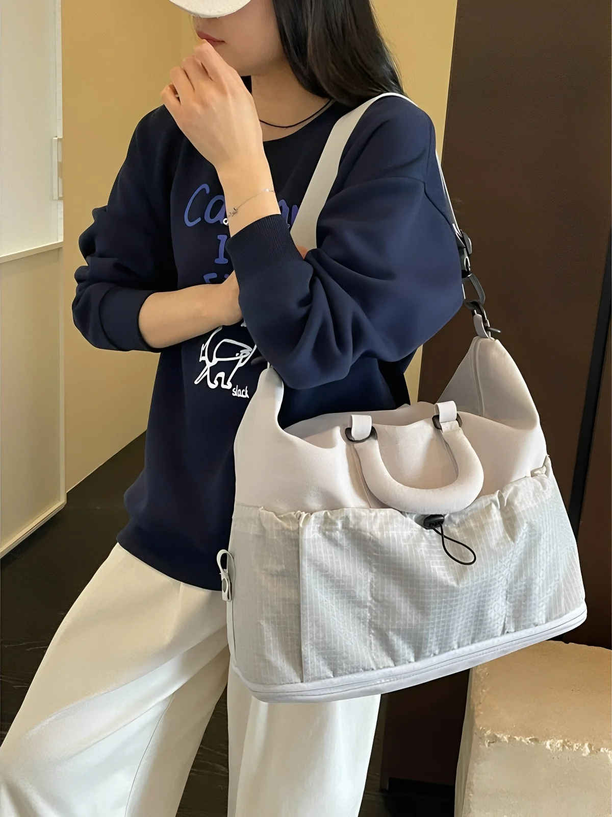 lightweight-expandable-travel-bag-luggage-bag-for-outing-fitness-separate-wet-and-dry-large-capacity-travel-bag-for-youth