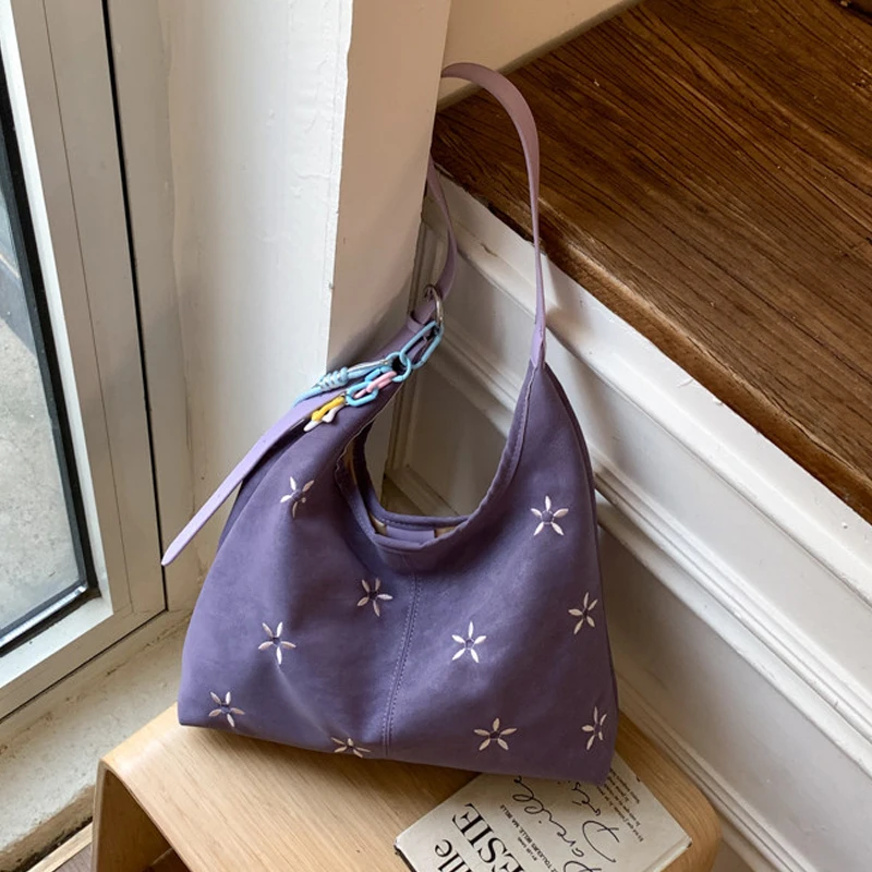 Vintage Purple Floral Embroidered Handbag for Women Autumn New Large Capacity One Shoulder Bags Commuter Versatile Tote Bag