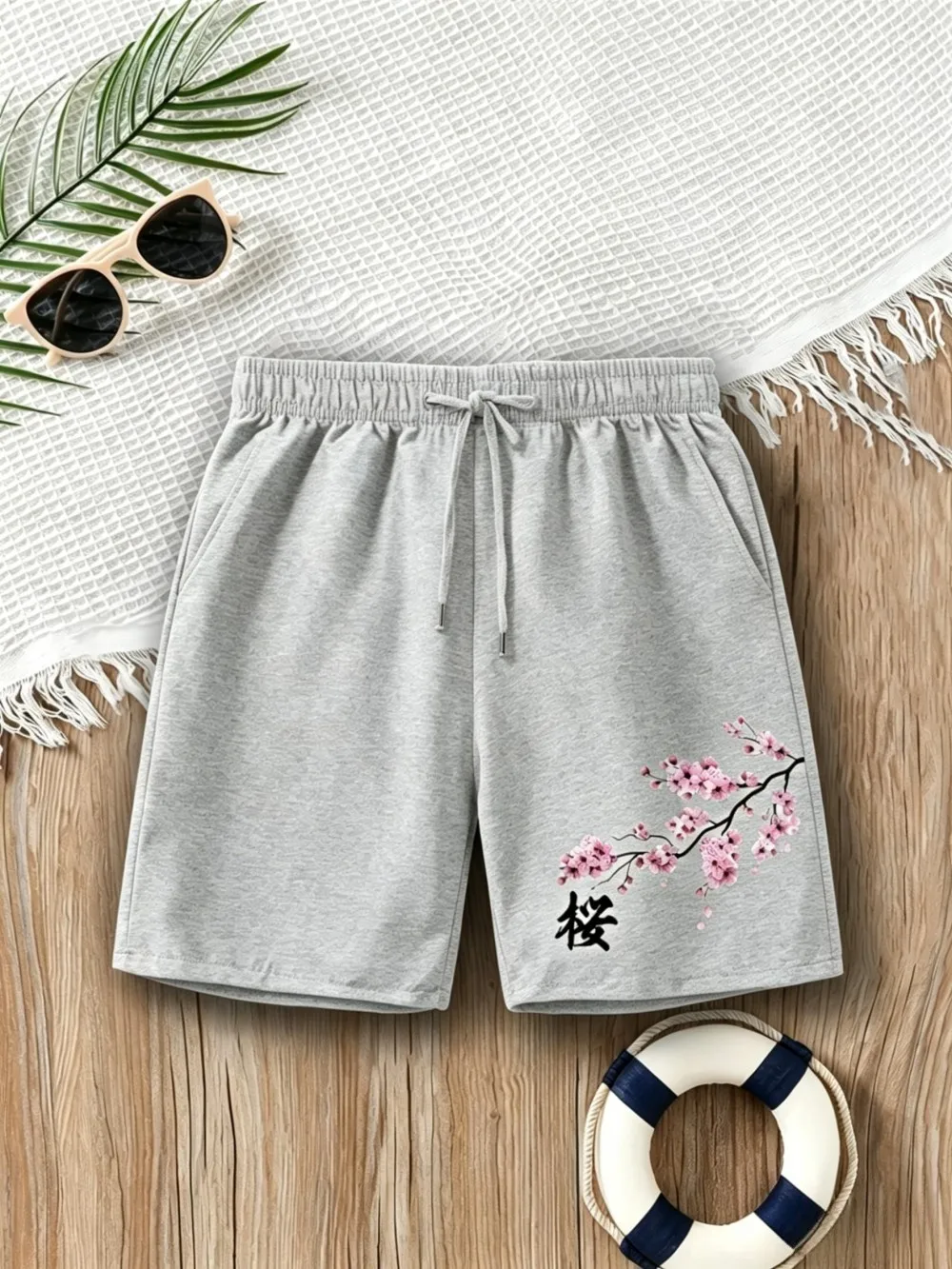 Amerikanische Herren-Sommer-Shorts mit personalisiertem Buchstaben- und Kirschblüten-Print, bequem, atmungsaktiv, mit Kordelzug, für Outdoor und Freizeit – Detail 7