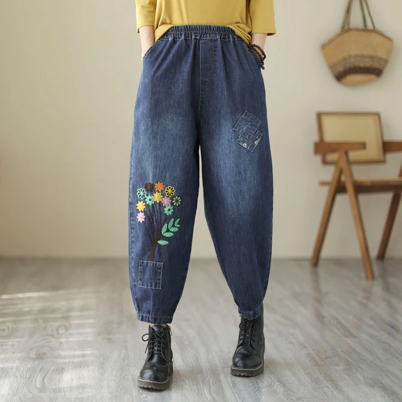 

Women's Baggy Jeans Autumn Vintage High Elastic Waist Embroidered Loose Harem Trousers Women Wash Denim Cropped Pants