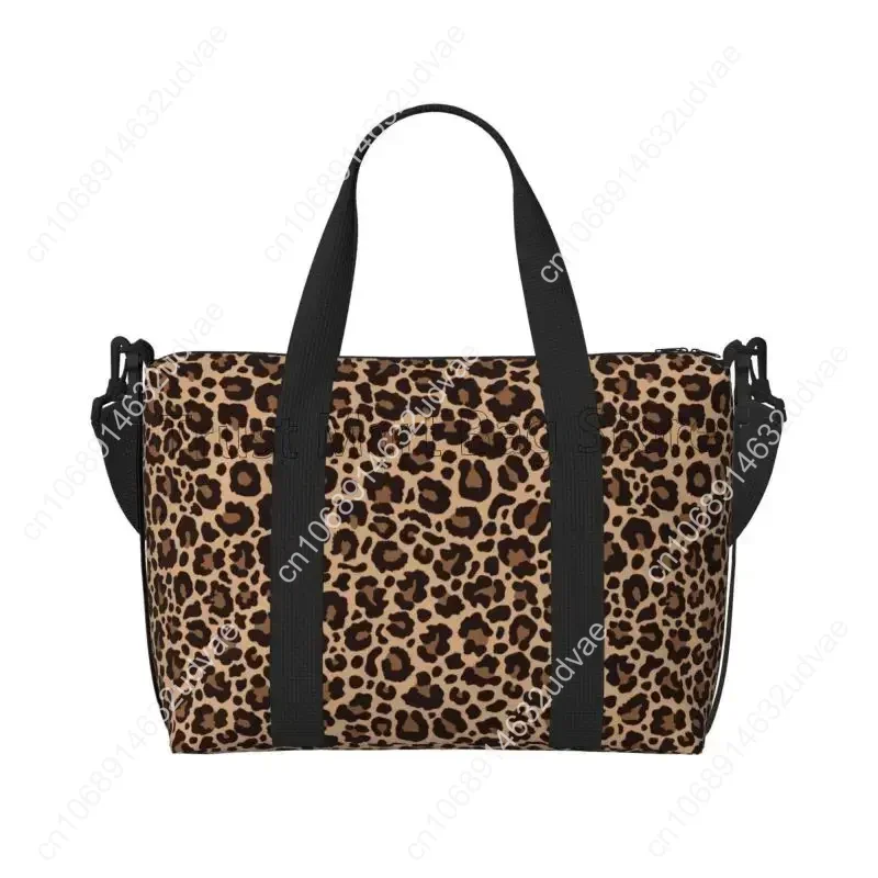 Leopard Printed Travel Duffel Bags Foldable Medium Weekender Overnight Carry on Bags for Women Waterproof Sport Gym Bag for Men
