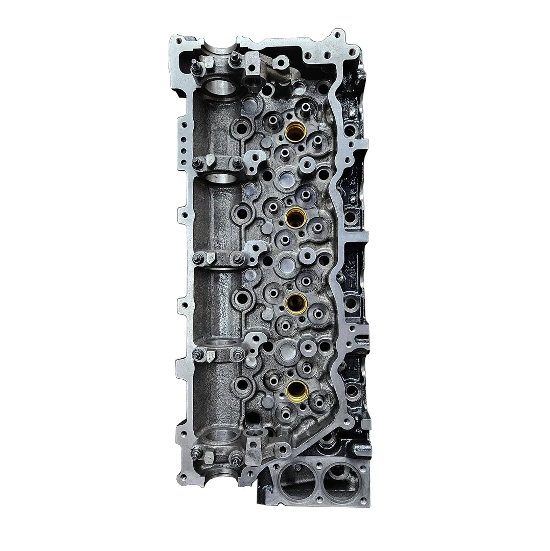 4HK1 Cylinder Head 8981706170 8973830411 For ISUZ U 4HK1 Truck Engine