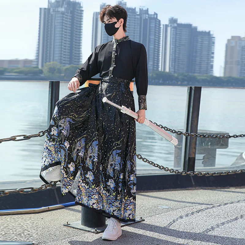 Antica gonna cinese a cavallo da uomo Hanfu abbigliamento tradizionale cinese Vintage Party Outfit Ming Dynasty Hanfu Folk Dress