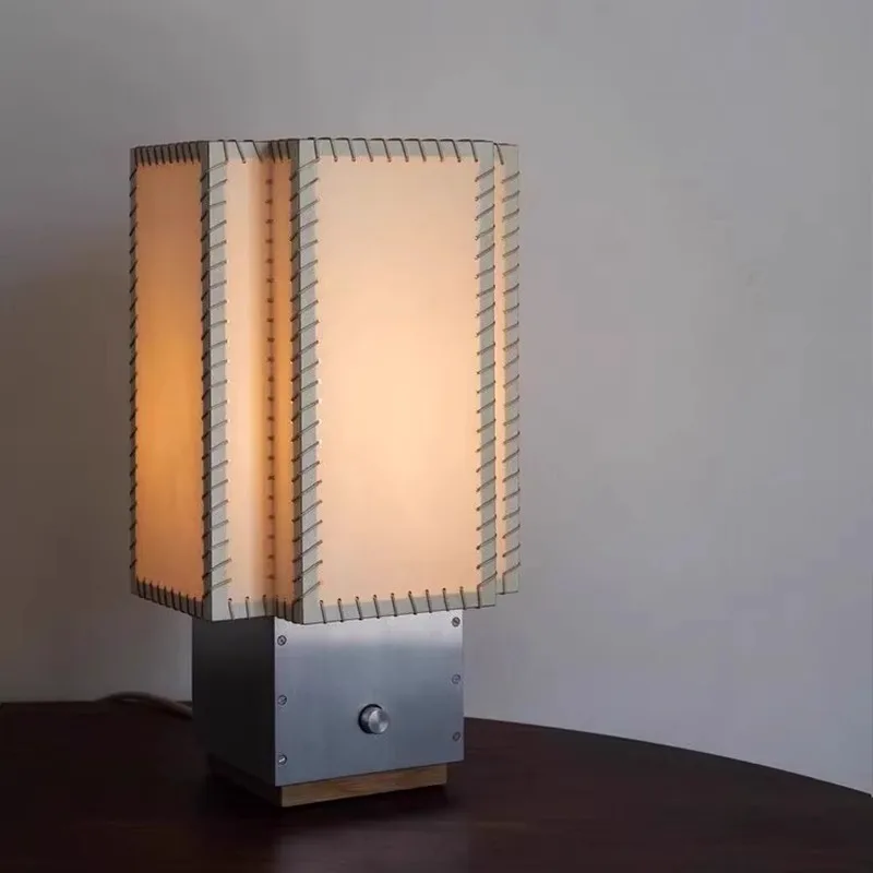 

Medieval art niche design sense parchment desk lamp