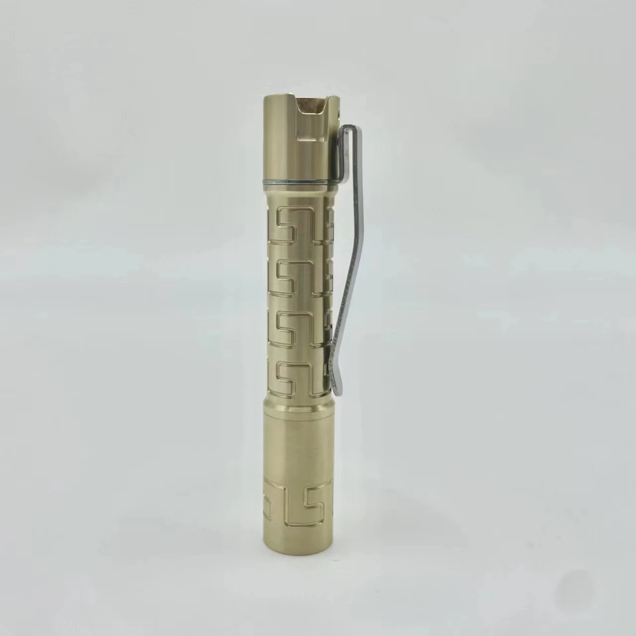 

1 Piece Portable Pocket Brass EDC Flashlight 10440 (Without Battery)