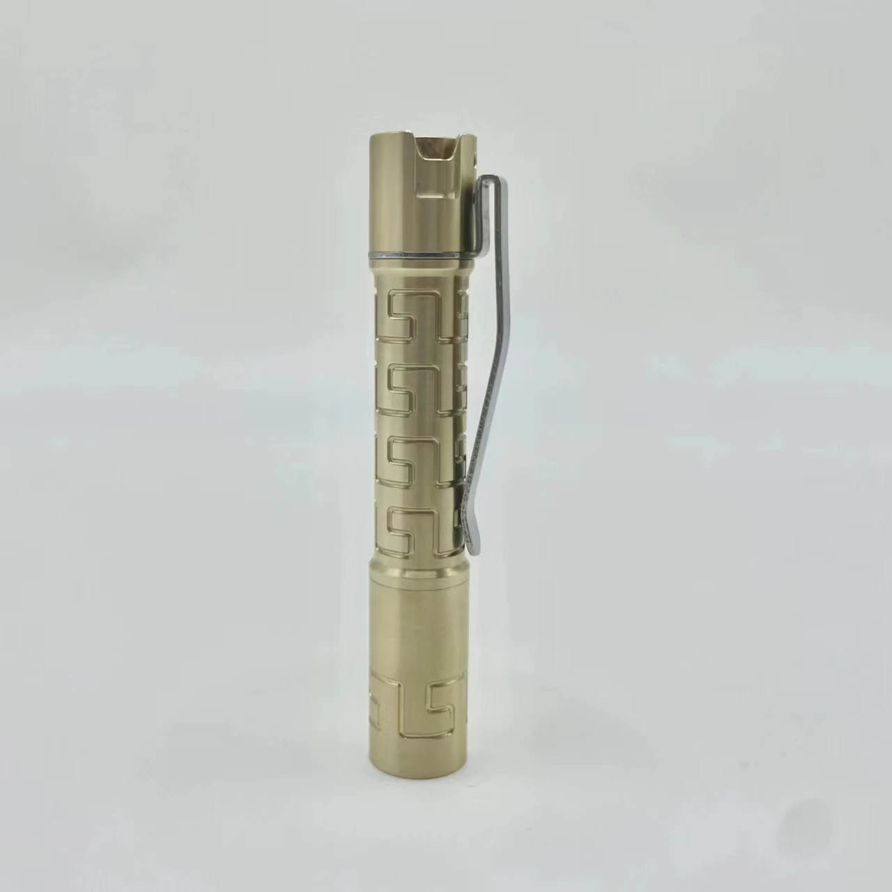 Latão Portátil Edc Lanterna sem Bateria Bolso Peça 10440