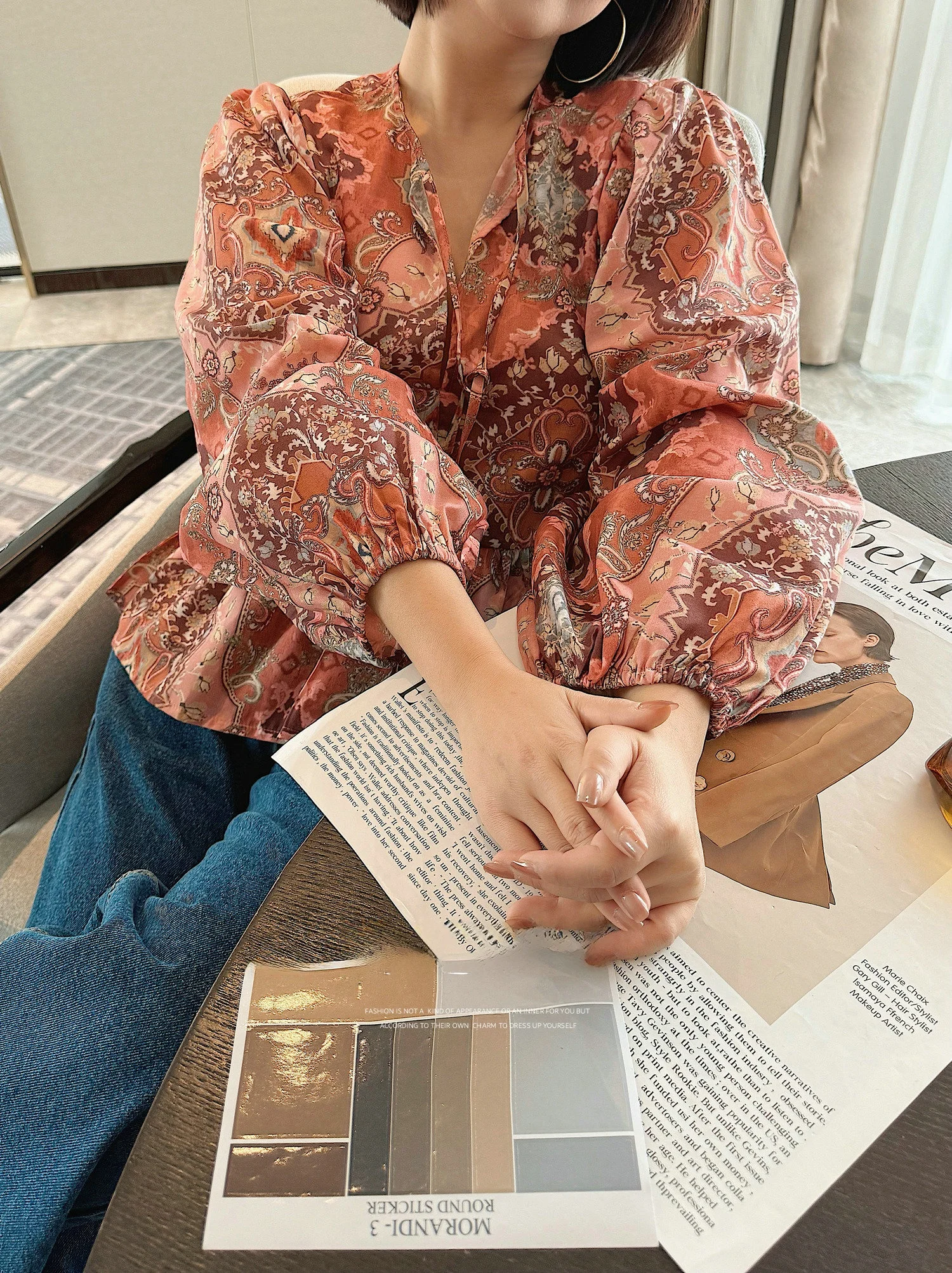 

New Arrival Ele Sle Geometric Lantern Sve irt Women's Polyester Fiber Long Sve round Ne Regular Length Spring