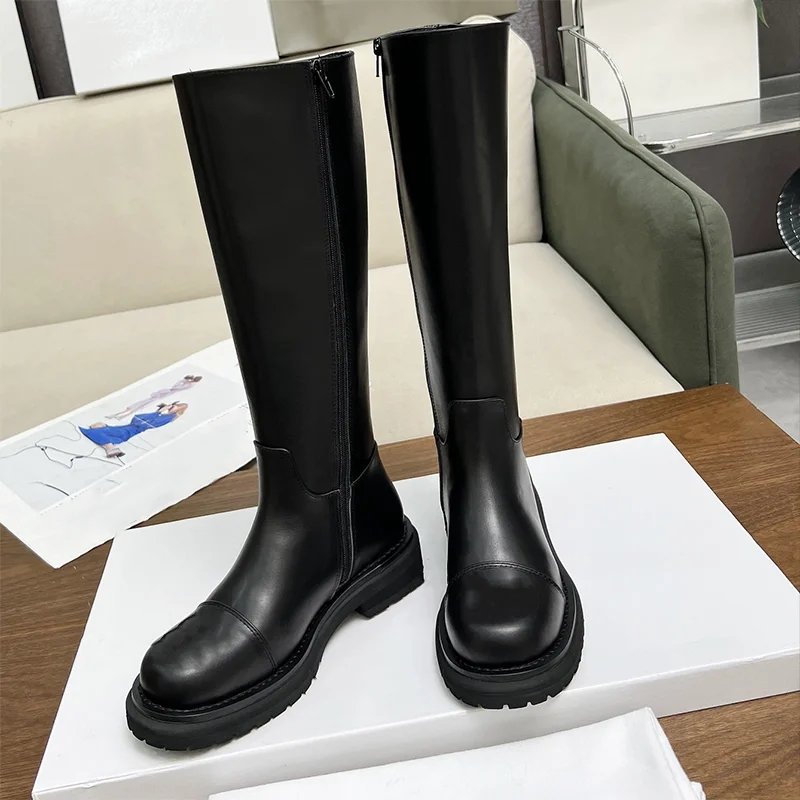 

High quality top-grade cowhide fabric with sheepskin lining Women's knee-length boots Comfortable and elegant 25090739