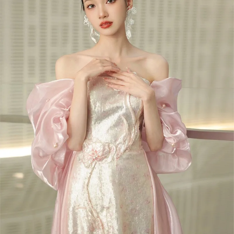 الوردي خارج خزانة مأدبة خفيفة فاخرة الصدر الفن اختبار نمط نخب اللباس #2