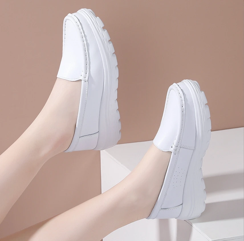 Black Soft Sole Breathable Lightweight And Comfortable Shoes White Medical Thick Sole Work Shoes Nurse Shoes