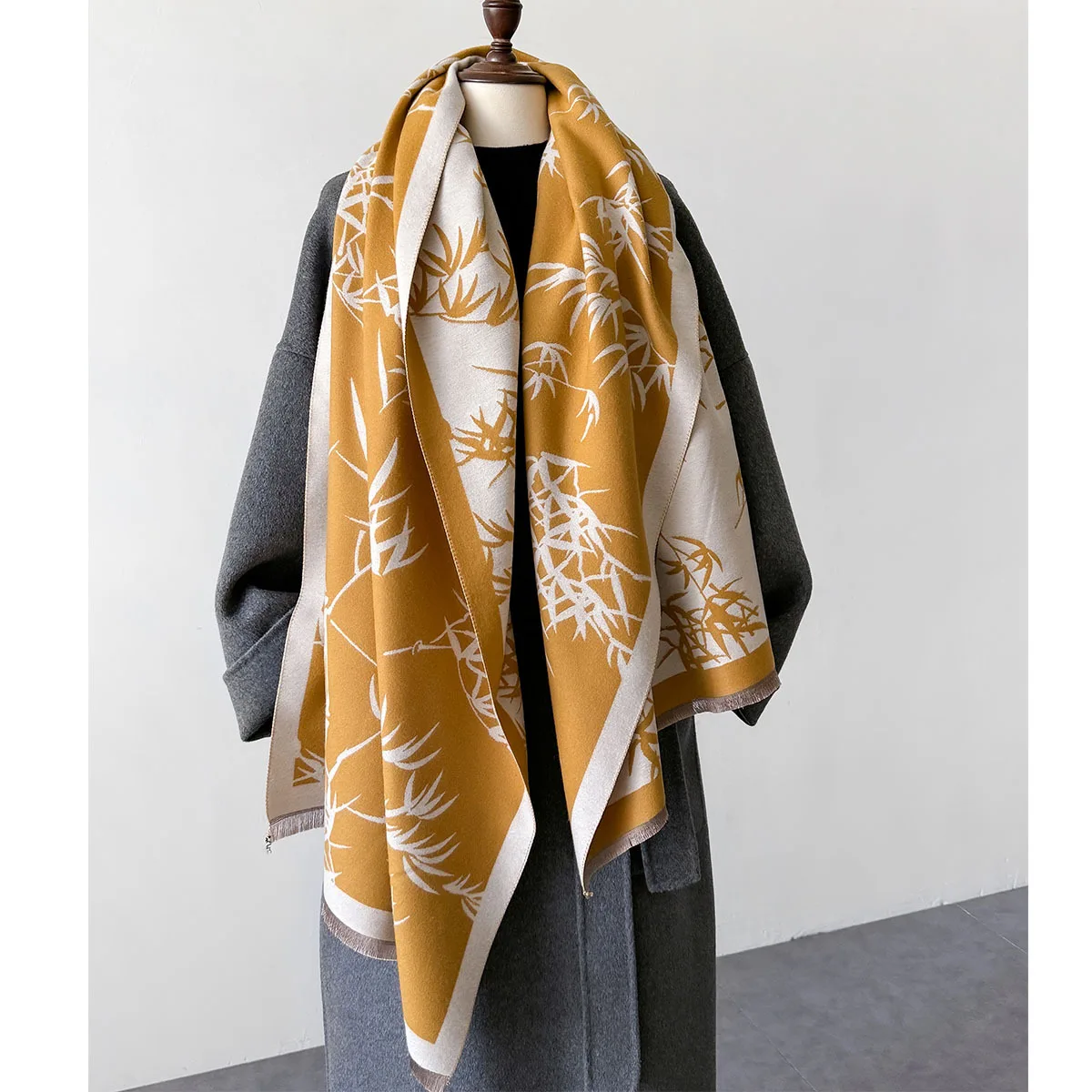 2024 Retro Bamboo Leaves Cashmere Feel Scarfs Women Autumn Winter Keep Warm Big Wrap Shawl Female Large Pashmina Thick Bufanda