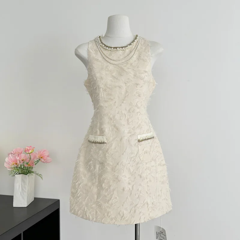 

2025 New French Elegant Summer Dresses For Women Luxury Feather Pearl O-neck Sleeveless Slim Waist Party Short Dress Vestidos