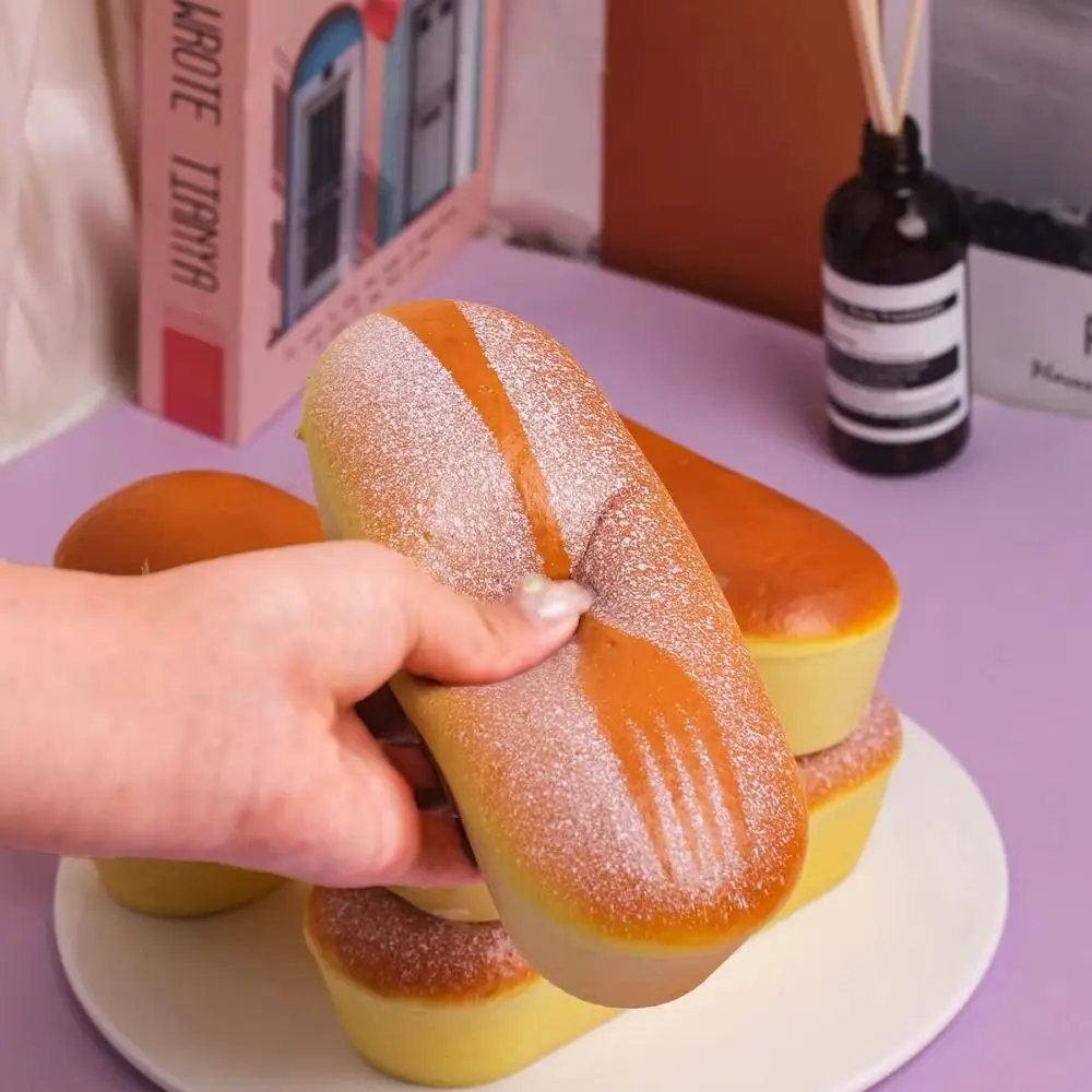 Hand Relax Simulation Bread Squeeze Toy Slow Rebound Kneading Bread Squeeze Toy Soft Pinch Sensory Fidget Toy Anxiety ADHD
