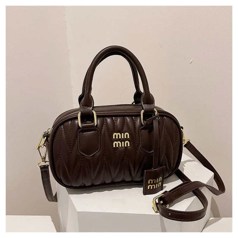 Klassische Boston-Tasche mit sicherem Reißverschluss, hochwertiges PU-Leder für einen polierten Look während des täglichen Pendels und Wochenendausflüge