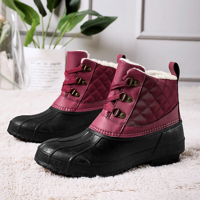 Burgundy shops duck boots