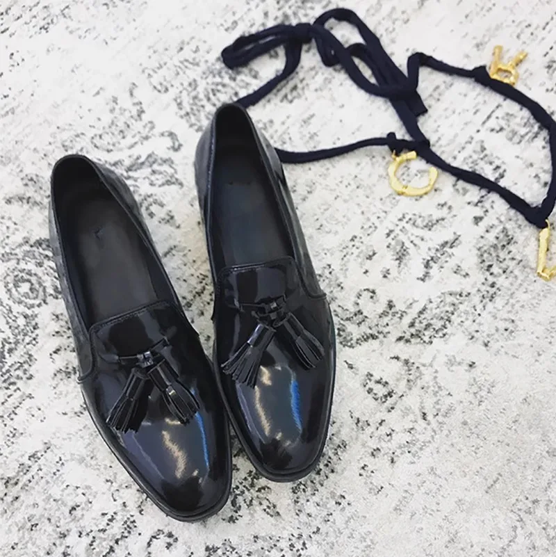 

British Style Retro Thick-Heeled Pumps Patent Leather Slip-On Loafers Fringed Soft Leather Flats Women Shoes Chaussure Femme