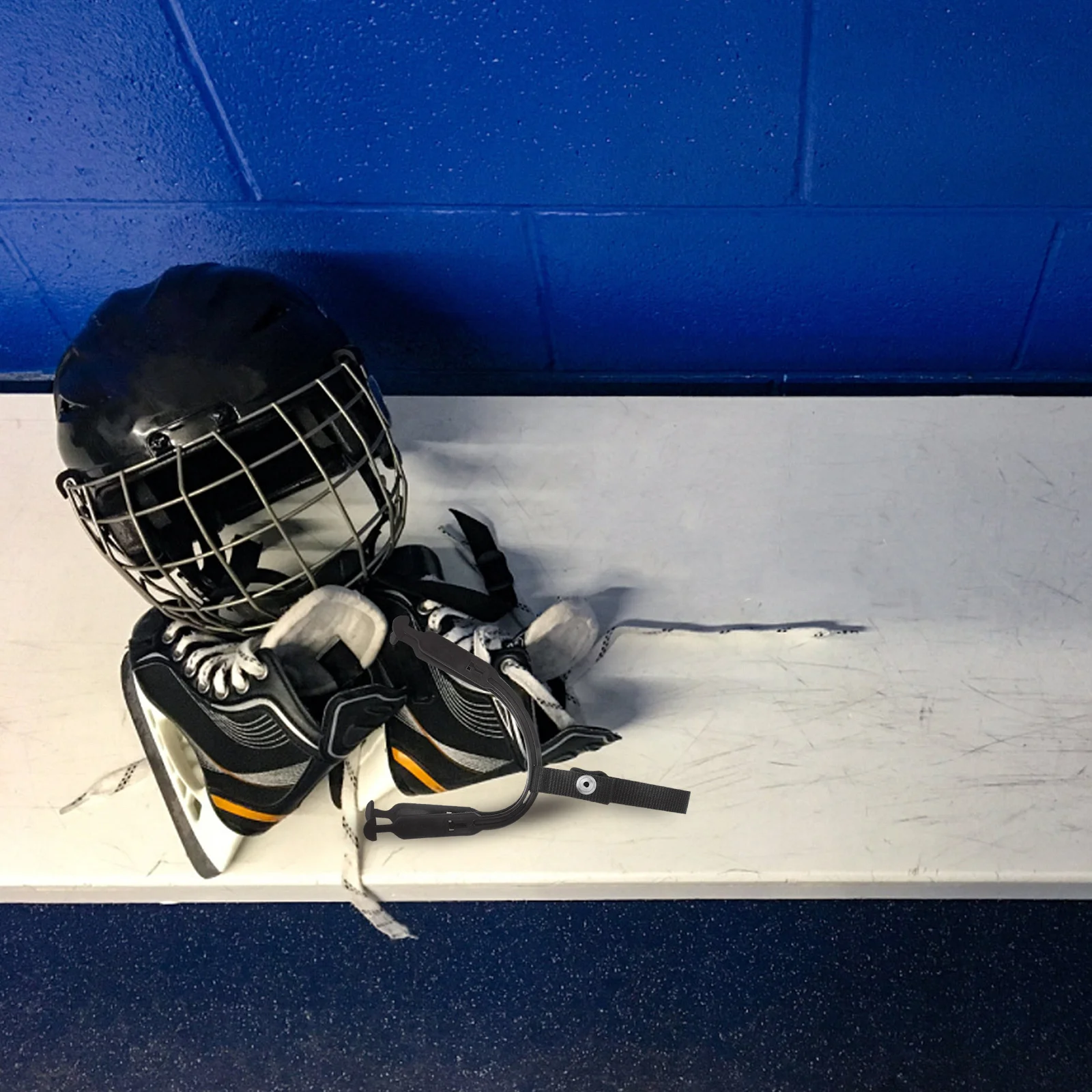 

1Set Hockey Chin Strap Replacement Elastic Pom Buckle Lightweight Secure Players Comfortable All-Day Wear