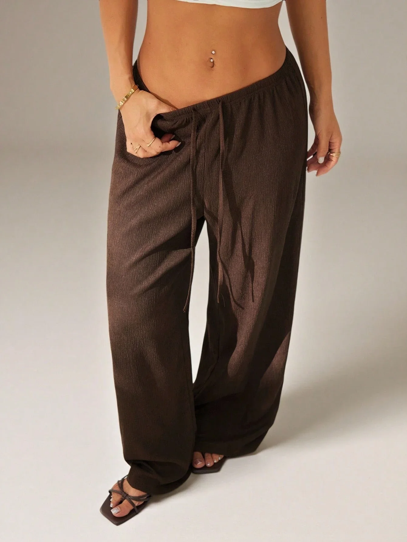 Braune Damen-Hose mit Schnürung an der Taille, lockeres, weites Bein, lässige, vielseitige Hose, lange Damenhose, Strandhose für Damen, lockere Sommerhose für Damen